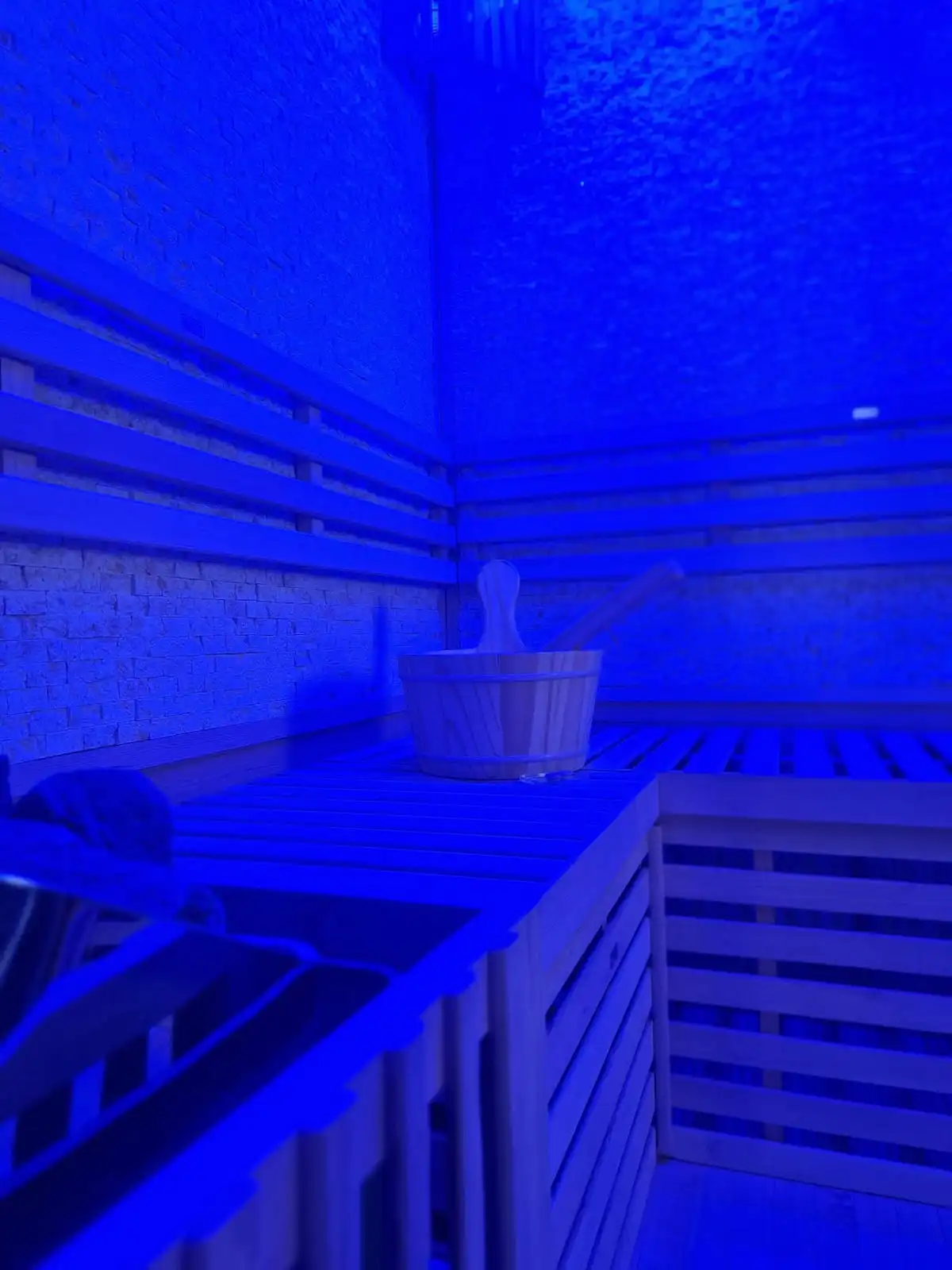Sauna privé dans une love room meurthe-et-moselle