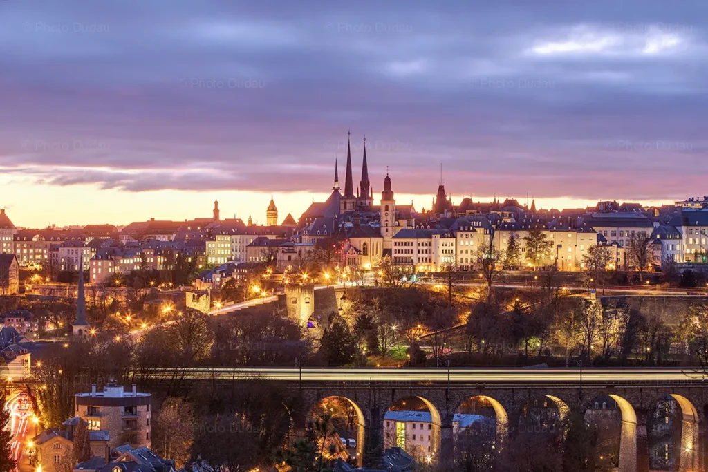 Luxembourg - love room et sa capitale luxembourg ville à 20min de la love room le boreale loft